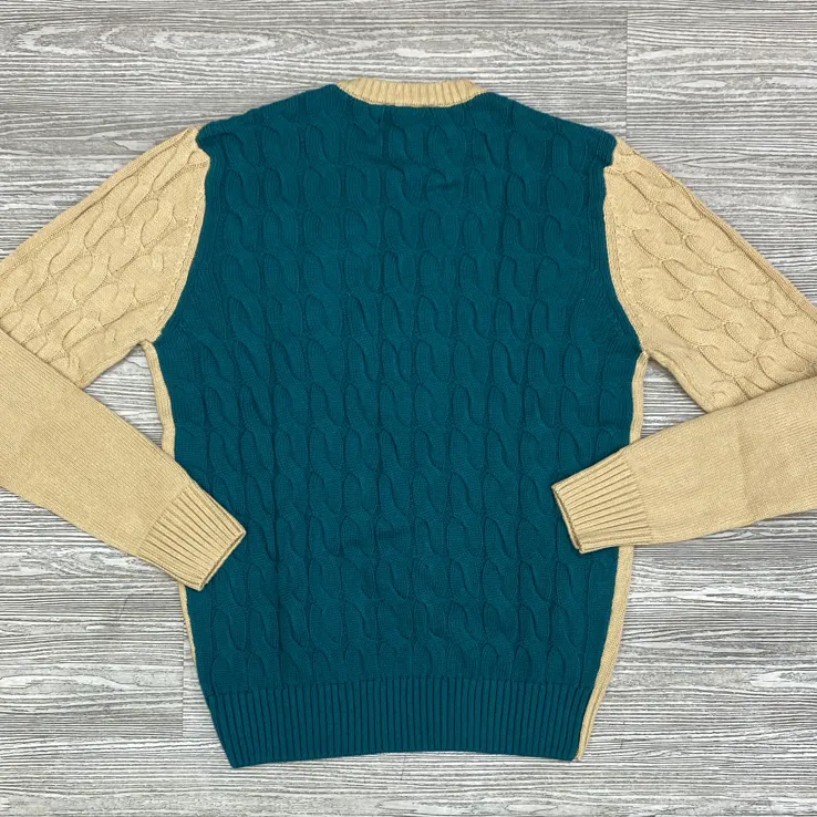 Akoo- slick bundled sweater (khaki)