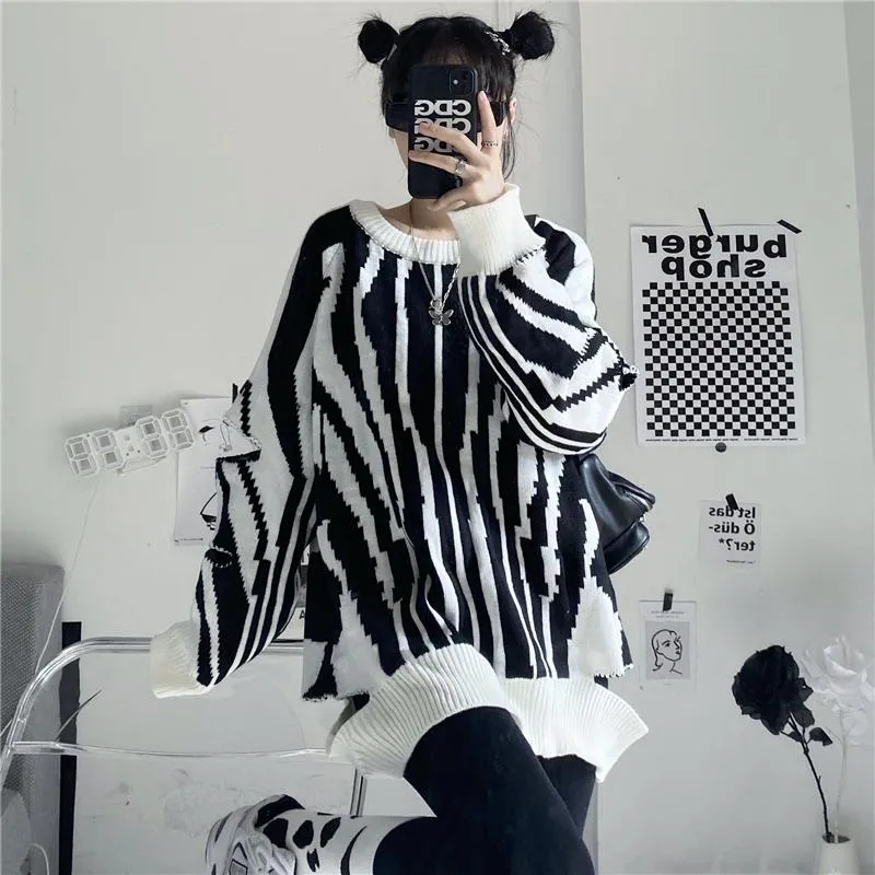 Art Monochrome Design Pattern Knit Ripped Loose Sweater