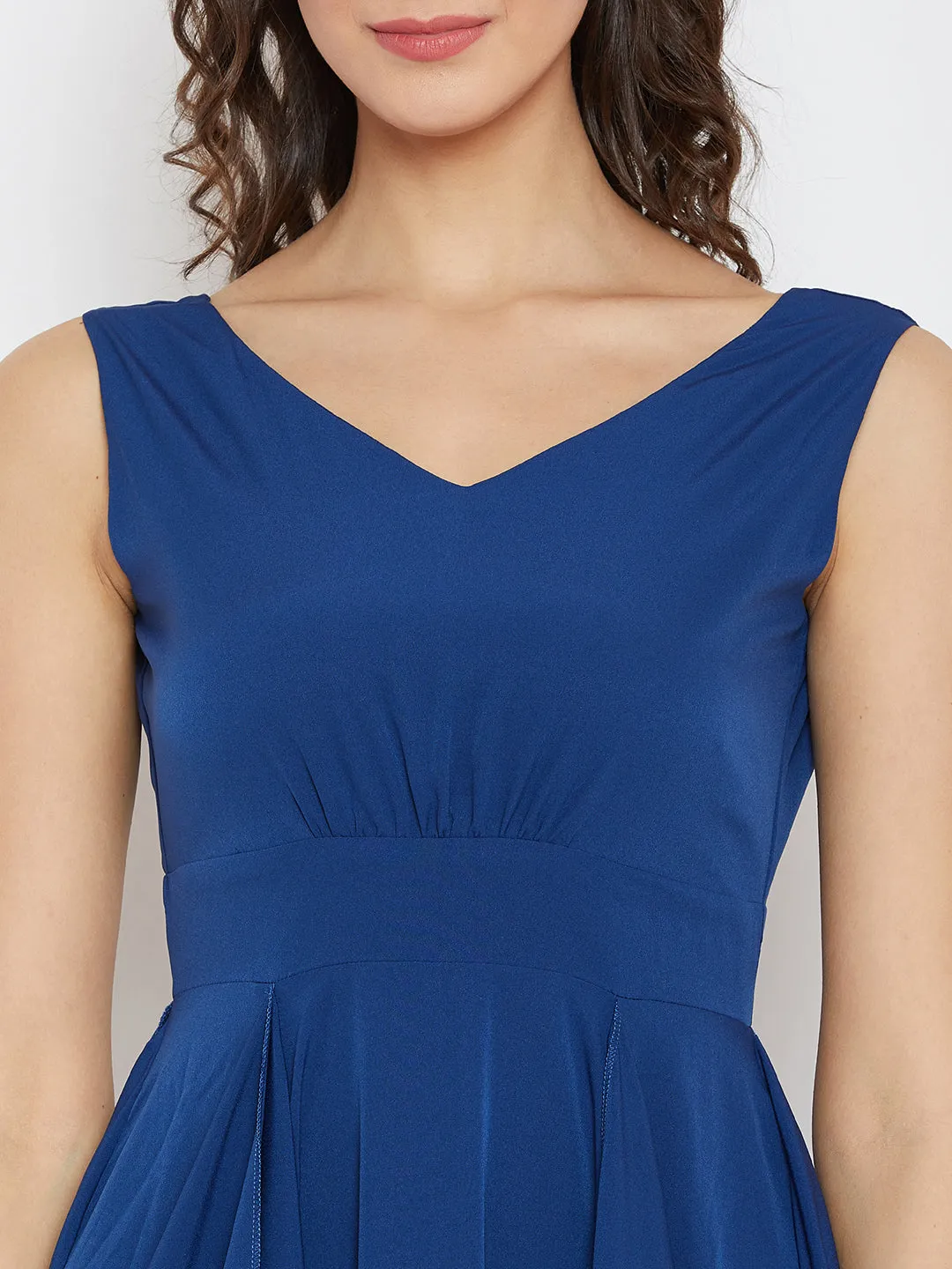 Berrylush Women Solid Blue V-Neck Sleeveless Open-Back Ruffled Maxi Dress