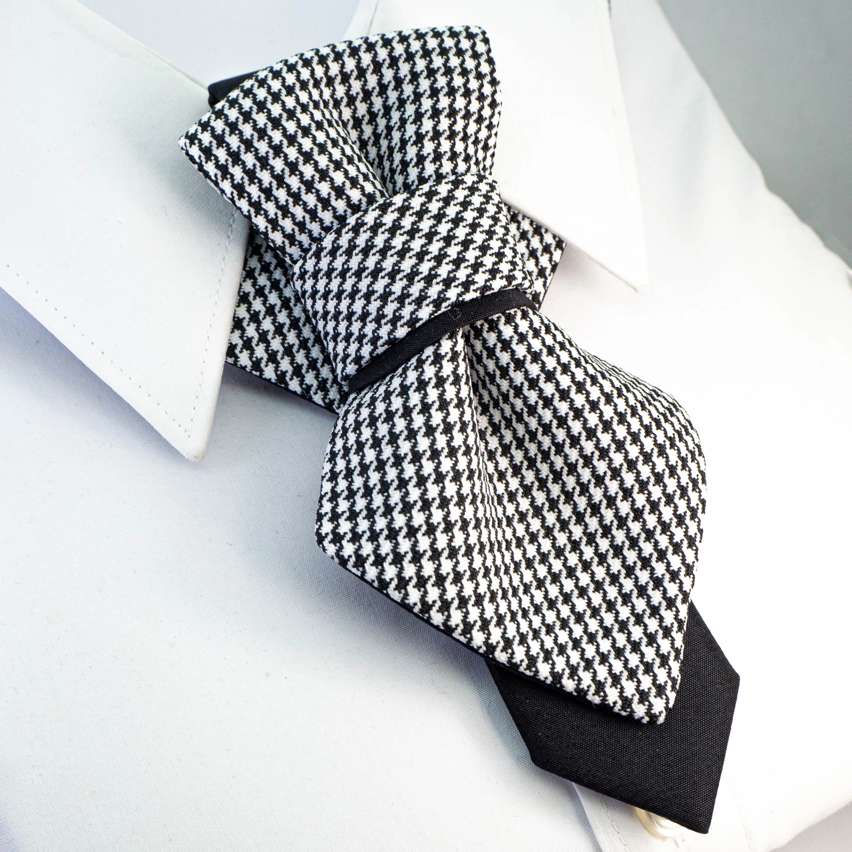 BOW TIE "NEW CLASSIC"