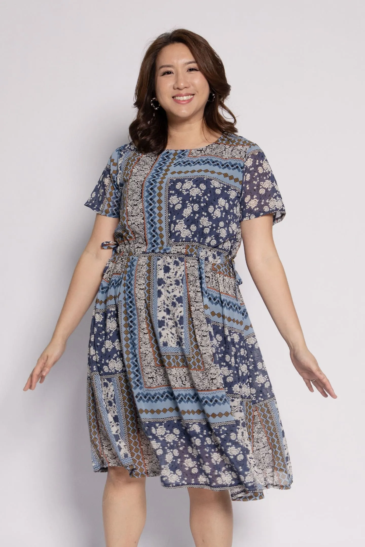 Chikao Dress in Sky Paisley