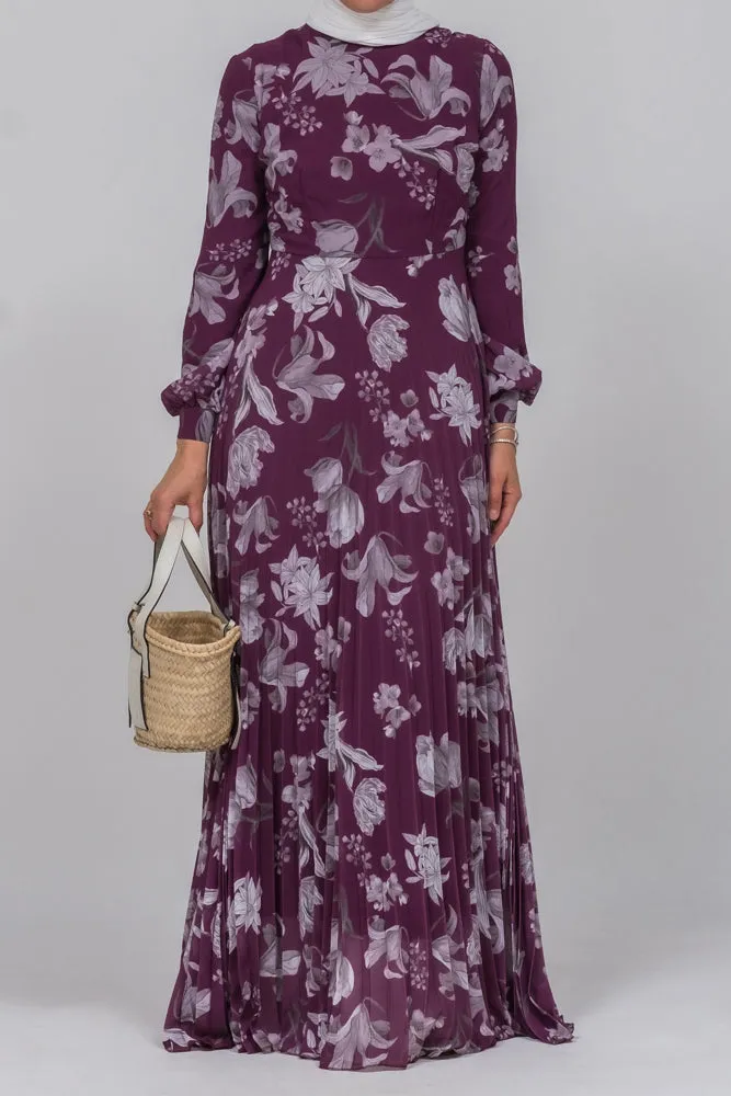 Everyday casual DESIGN high neck pleated maxi dress in ditsy floral print in purple