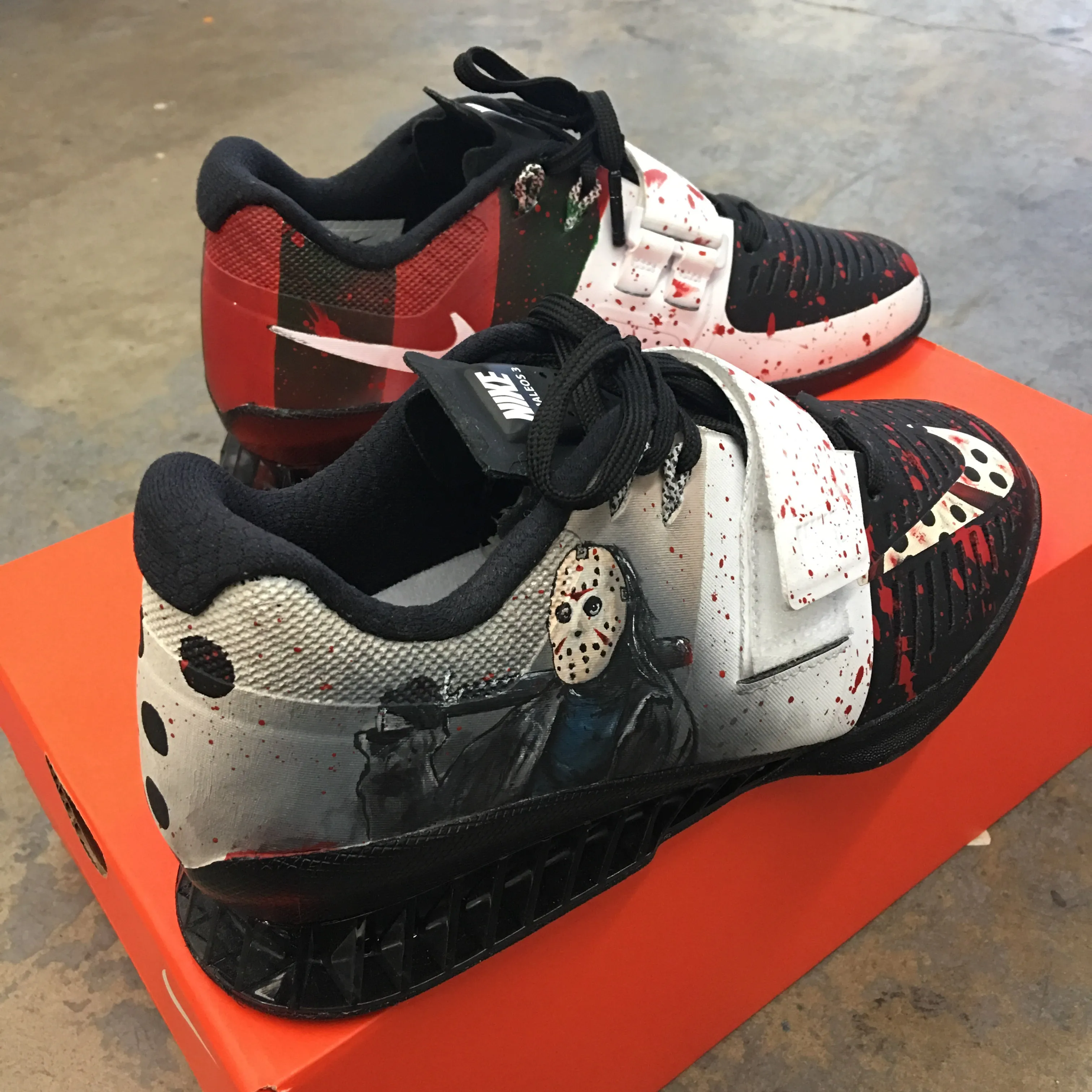 Freddy vs Jason Nike Romaleos 3