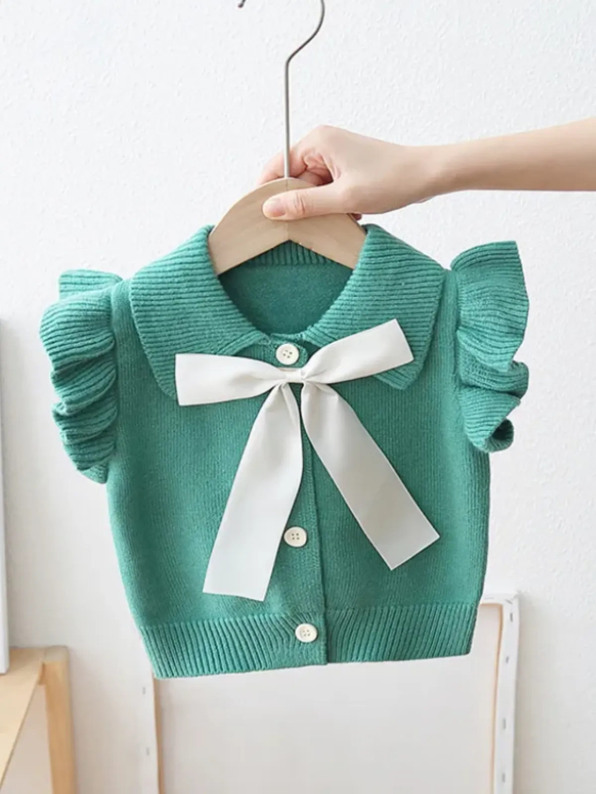 Girl's Stylish Knitted Sweater Vest with Bow Accent