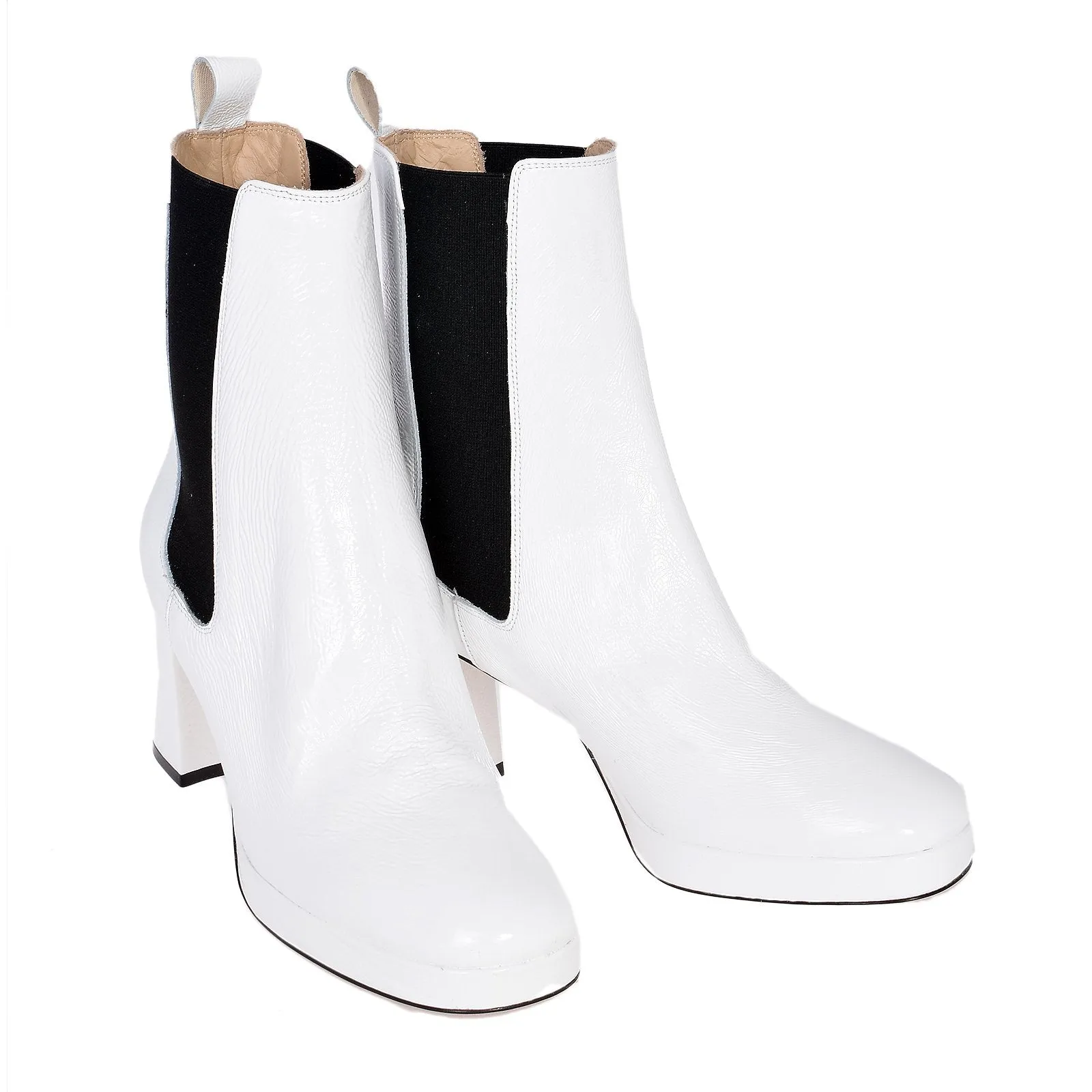 Nebo White Naplak Boots