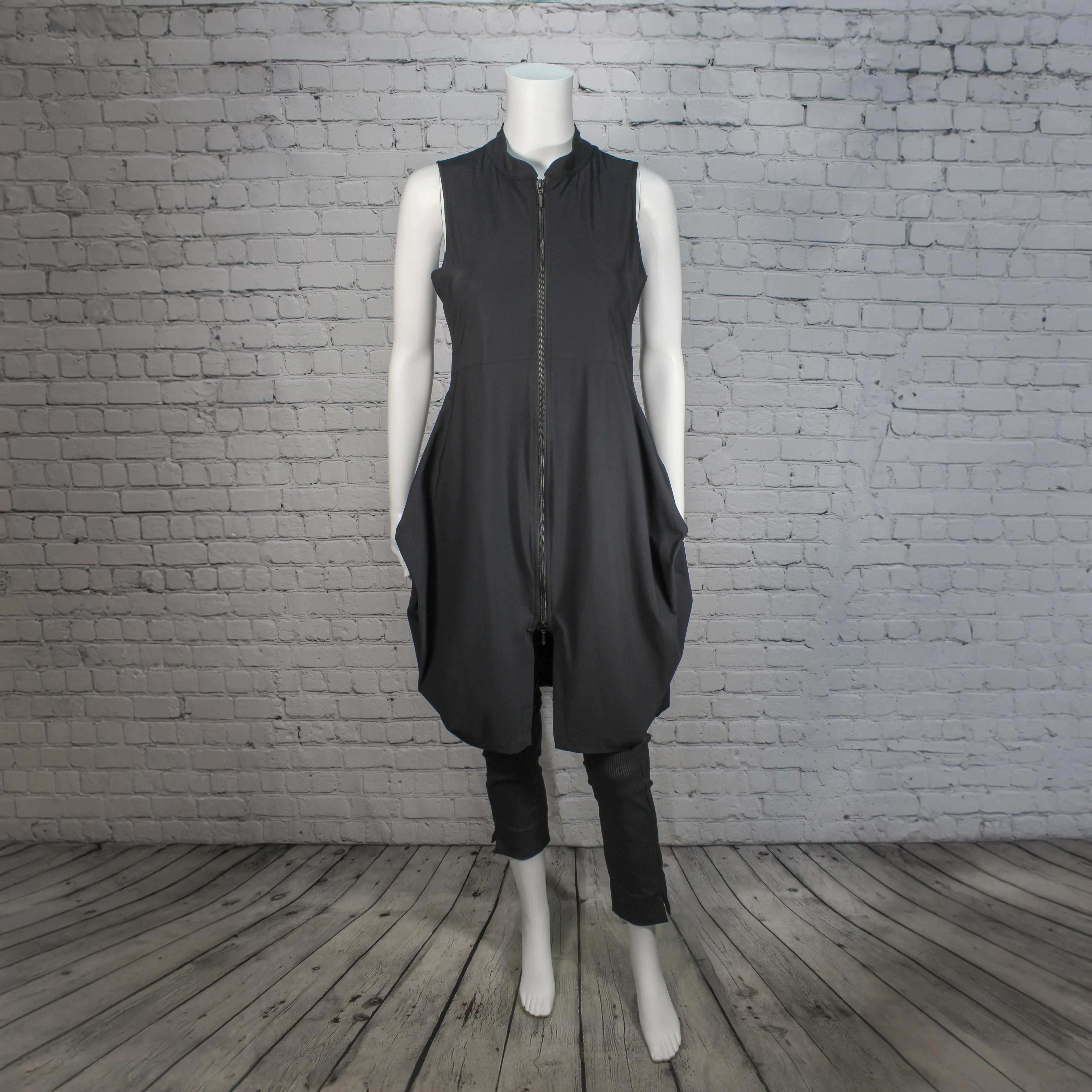 NEW! Tristan Vest in Black by Porto