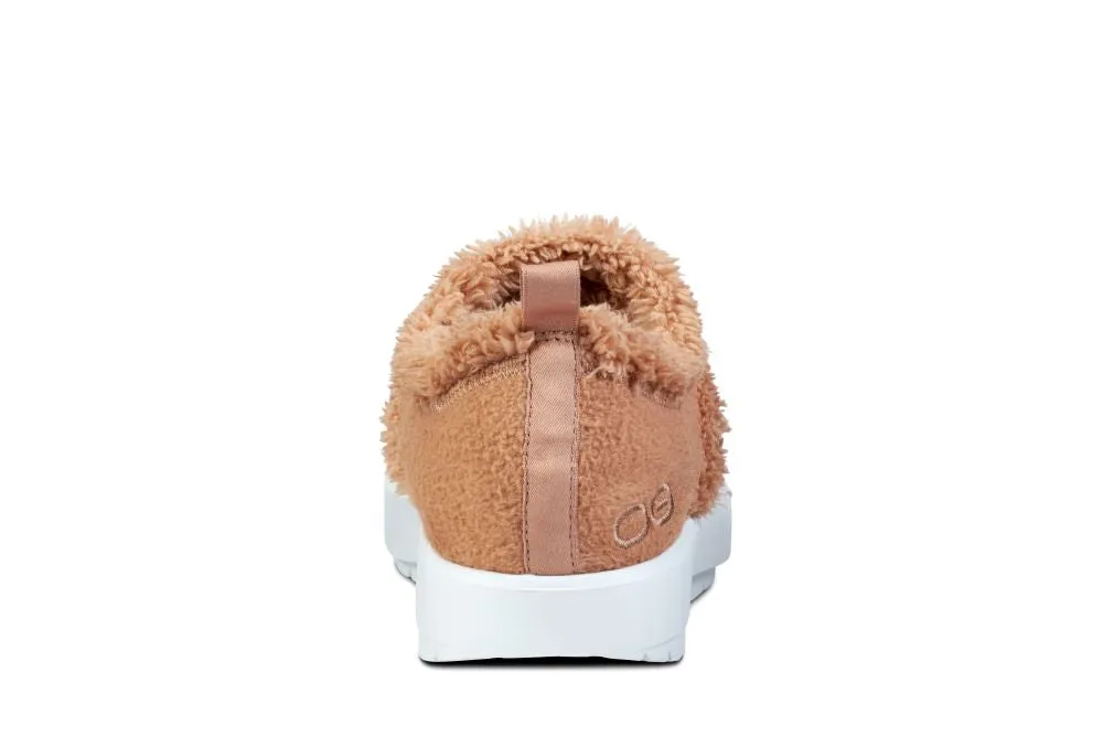 'OOFOS' Women's OOcoozie Low Shoe - White / Chestnut