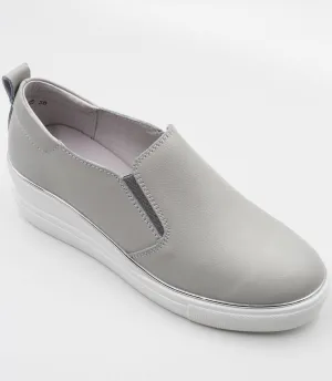 Shoe in Gray by KB Shoes