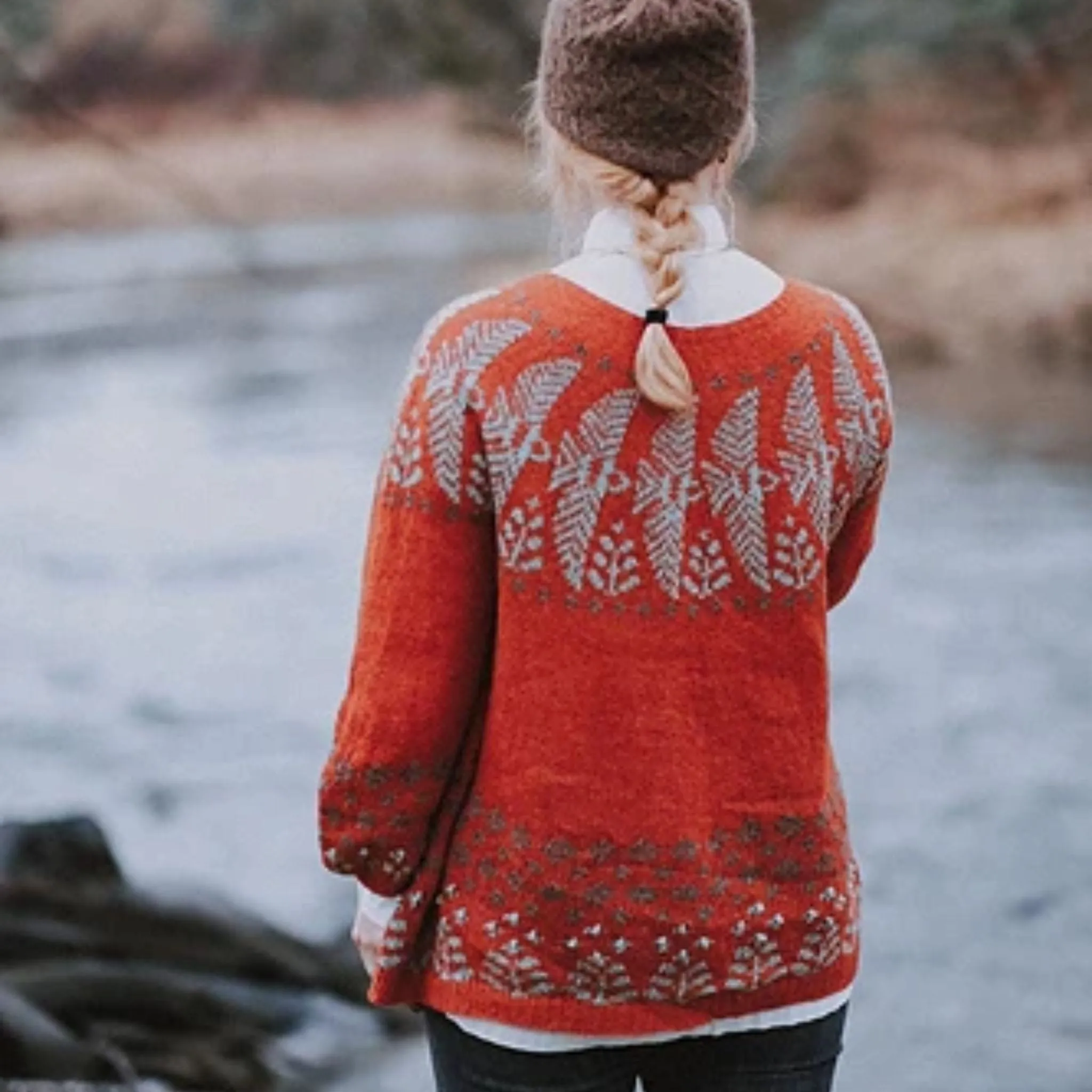 Talvinen by Caitlin Hunter in Le Petit Lambswool