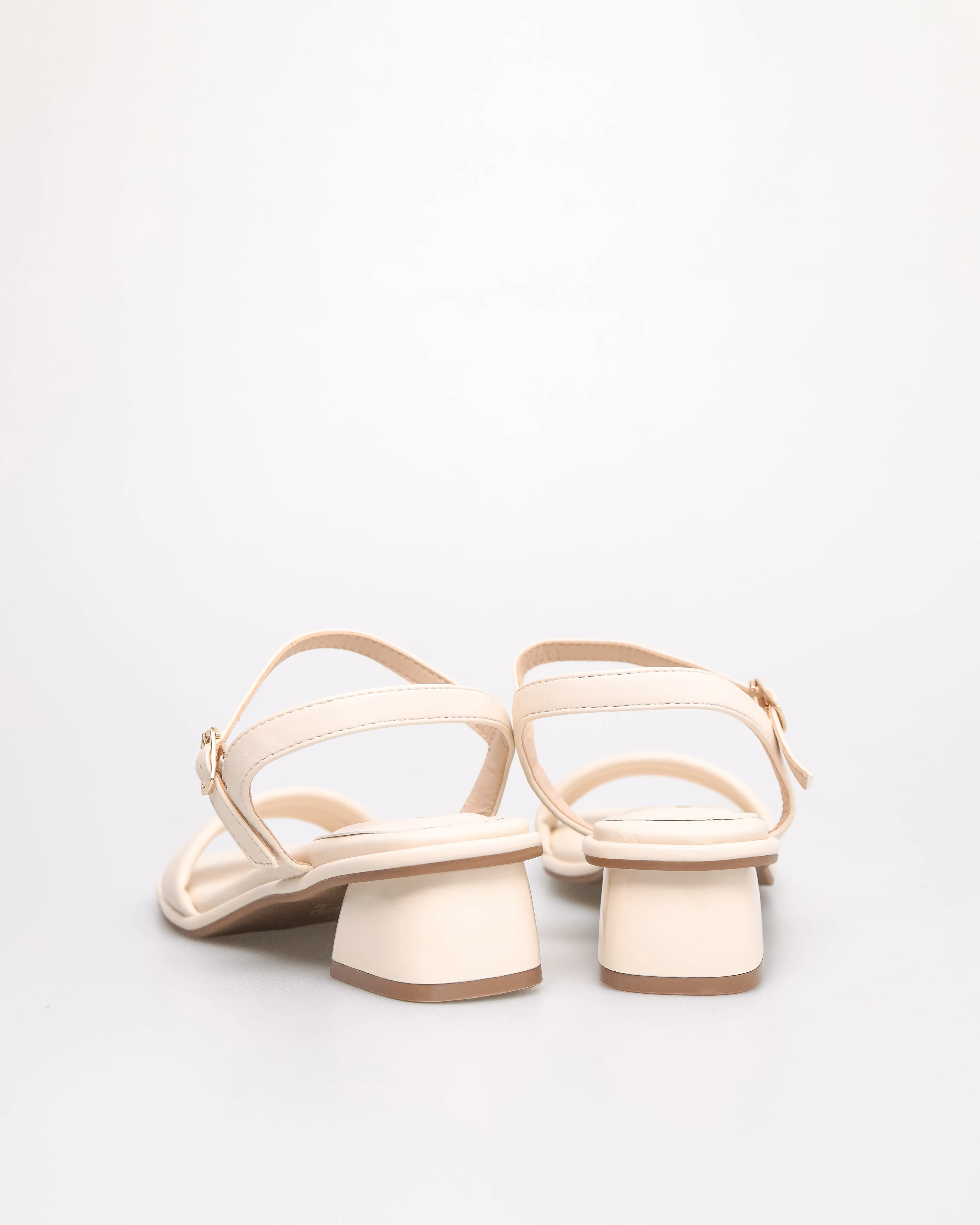 Tomaz NN380 Ladies Slingback Low Heels (Cream)